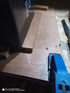 glissière bois posée .jpeg